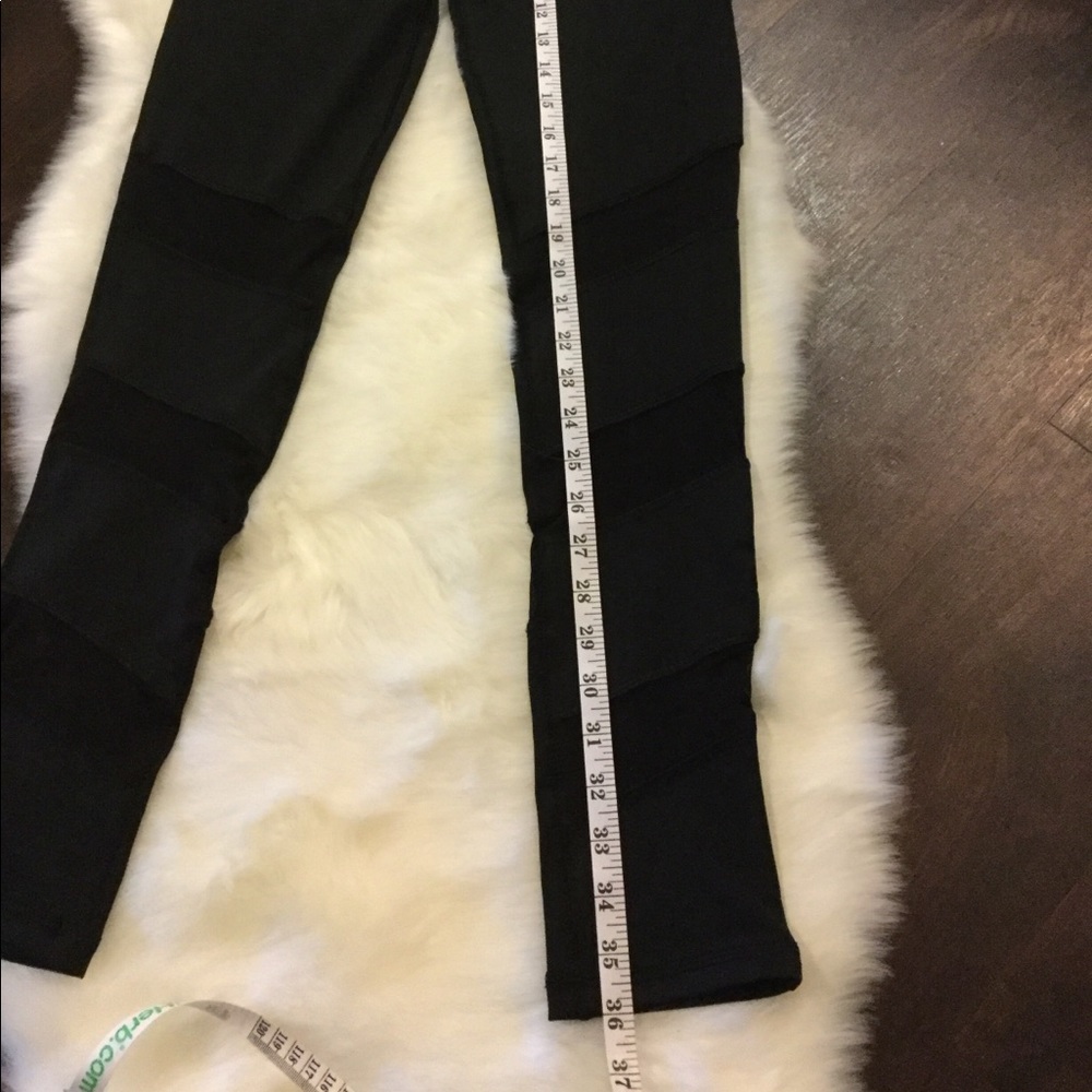 Mesh workout leggings - Picture 7 of 8